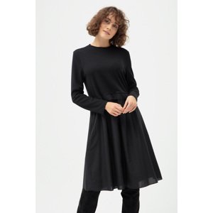 Lafaba Women's Black Crew Neck Midi Knitted Dress