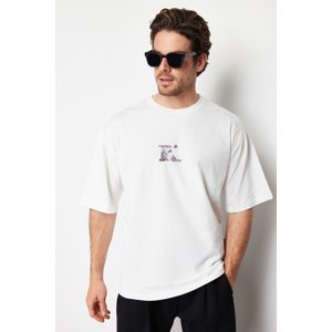 Trendyol Ecru Oversize Skateboard Printed 100% Cotton T-Shirt