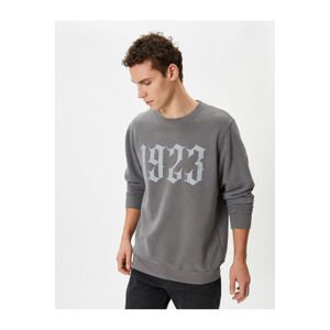 Koton Atatürk Printed Sweatshirt 100th Anniversary Special