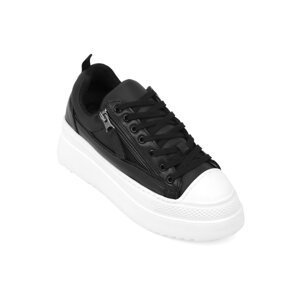 Capone Outfitters Sneakers