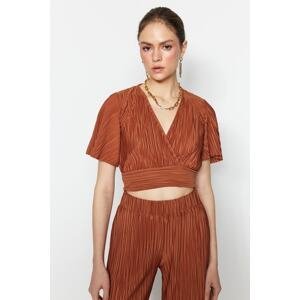 Trendyol Limited Edition Brown Premium Pleated Double Breasted Collar Crop Knitted Blouse