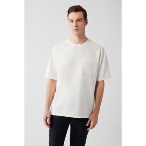 Avva Men's White Oversize No Iron Jacquard Short Sleeve T-shirt with Pocket