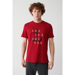 Avva Men's Red 100% Cotton Crew Neck Front Printed Regular Fit T-shirt