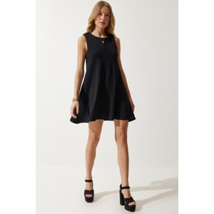 Happiness İstanbul Women's Black Crew Neck Summer Woven Bell Dress