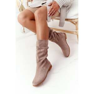 Women's Suede Shoes Maciejka 05057-04 Beige