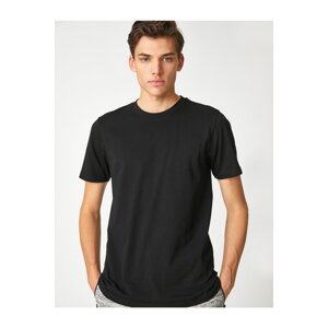 Koton Basic Cotton T-Shirt. Crew Neck Short Sleeved.