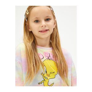 Koton Tweety Licensed T-Shirt. Oversized, Short Sleeved Crewneck Tie-Dye Patterned T-Shirt.