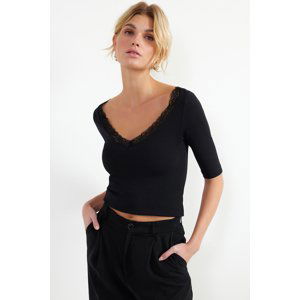 Trendyol Black Lace Detailed V Neck Fitted Cotton Stretchy Knitted Knitted Blouse