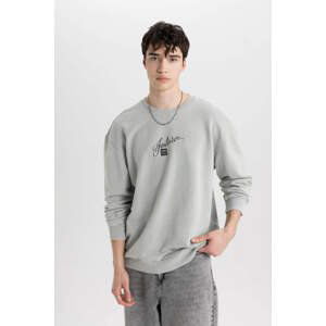 DEFACTO Comfort Fit Slogan Sweatshirt