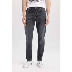 DEFACTO Slim Tapered Fit Normal Waist Tapered Leg Jeans