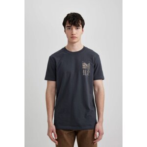 DEFACTO Slim Fit Crew Neck Printed T-Shirt