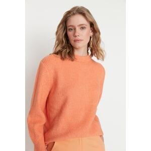 Trendyol Losos Wide Fit sveter s mäkkou textúrou Základný úplet