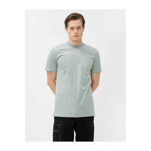 Koton Basic T-shirt with a Crew Neck Slim Fit Short Sleeve Cotton