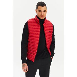 River Club Men's Lined Water And Windproof Red Puffer Vest