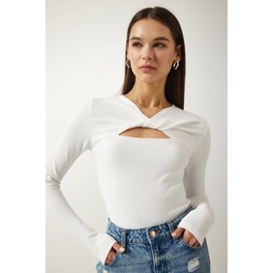 Happiness İstanbul Women's White Cut Out Detailed Ribbed Knitted Blouse
