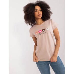 Beige T-shirt with BASIC FEEL GOOD patches