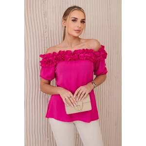 Spanish blouse with a small ruffle in fuchsia color