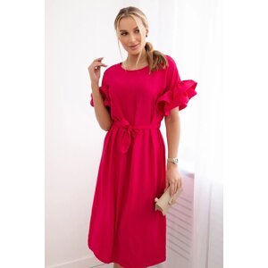 Dress with a tie at the waist with decorative sleeves in fuchsia color