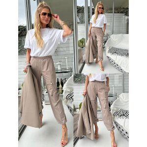 Brown cargo pants By o la la