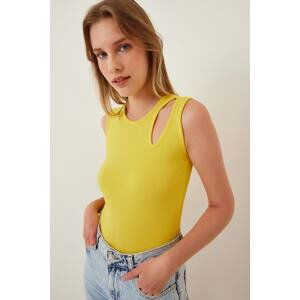 Happiness İstanbul Women's Yellow Cut Out Detailed Corduroy Knitted Blouse