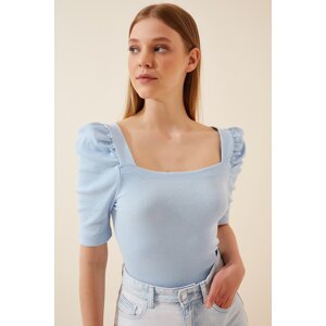 Happiness İstanbul Women's Sky Blue Square Collar Corduroy Crop Blouse