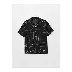 LC Waikiki Men's Regular Fit Short Sleeve Patterned Shirt.