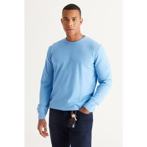 ALTINYILDIZ CLASSICS Men's Light Blue Standard Fit Normal Cut Crew Neck Sweater.