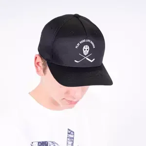 Roster Hockey Pirate Flexfit black cap