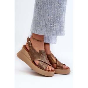 Women's sandals made of Vaiara eco-leather with a copper platform and a wedge