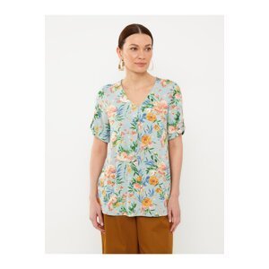 LC Waikiki Women's V-Neck Floral Short Sleeve T-Shirt