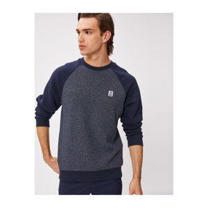 Koton Crew Neck Sweater Raglan Sleeve Label Detail Blocky.