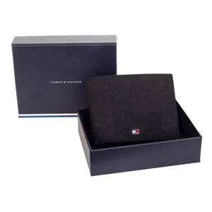 Tommy Hilfiger Man's Wallet 8718937965409