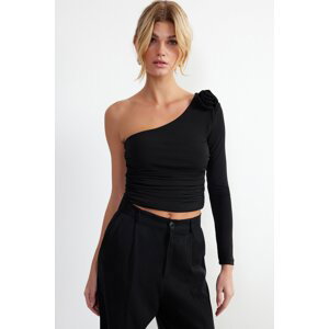 Trendyol Black Rose Detailed Asymmetrical Collar Fitted Flexible Knitted Blouse