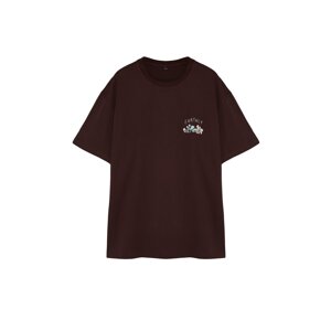 Trendyol Plus Size Brown Relaxed/Comfortable Cut Mushroom Embroidered 100% Cotton T-Shirt