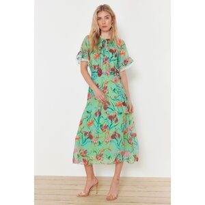 Trendyol Green Floral Half Sleeve Collar Ruffle Detailed Lined Chiffon Dress