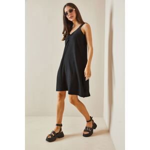 XHAN Black Sweetheart Neckline Strap Knitted Midi Dress