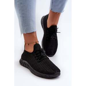 Women's sports shoes made of lightweight fabric black Xalara