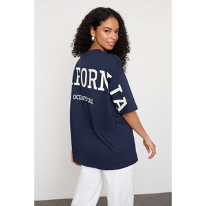 Trendyol Navy Blue 100% Cotton Back Slogan Printed Oversize/Wide Pattern Knitted T-Shirt