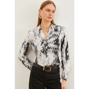 Olalook Women's Geometric Black Patterned Woven Viscose Shirt