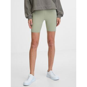 GapFit Sports Shorts - Women