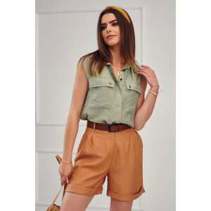 Women's shorts with caramel strap
