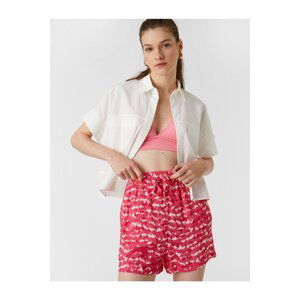 Koton Shorts - Rosa - Normal Waist