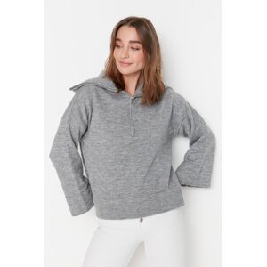 Trendyol Grey Wide Fit sveter s mäkkou textúrou Basic Pletený