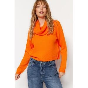 Trendyol oranžový mäkký textúrovaný piest golier pletený sveter