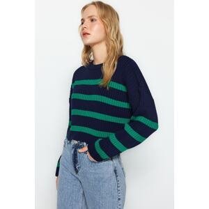 Trendyol Navy Blue Crop pruhovaný pletený sveter