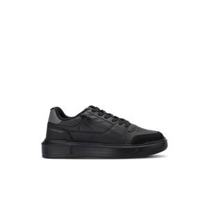 Slazenger LABEL Sneakers Men's Shoes Black / Black