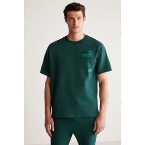 GRIMELANGE Cody Men's Regular Fit Special Textured Thick Fabric Front Embroidery and Printed Green T-shirt
