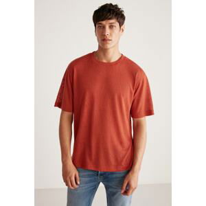 GRIMELANGE Lucas Comfort Claret Red T-shirt