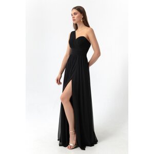 Lafaba Dámske čierne večerné šaty s rozparkom na jedno rameno