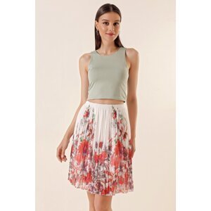 By Saygı Large Floral Patterned Short Chiffon Skirt Red With Elastic Waist Lined.